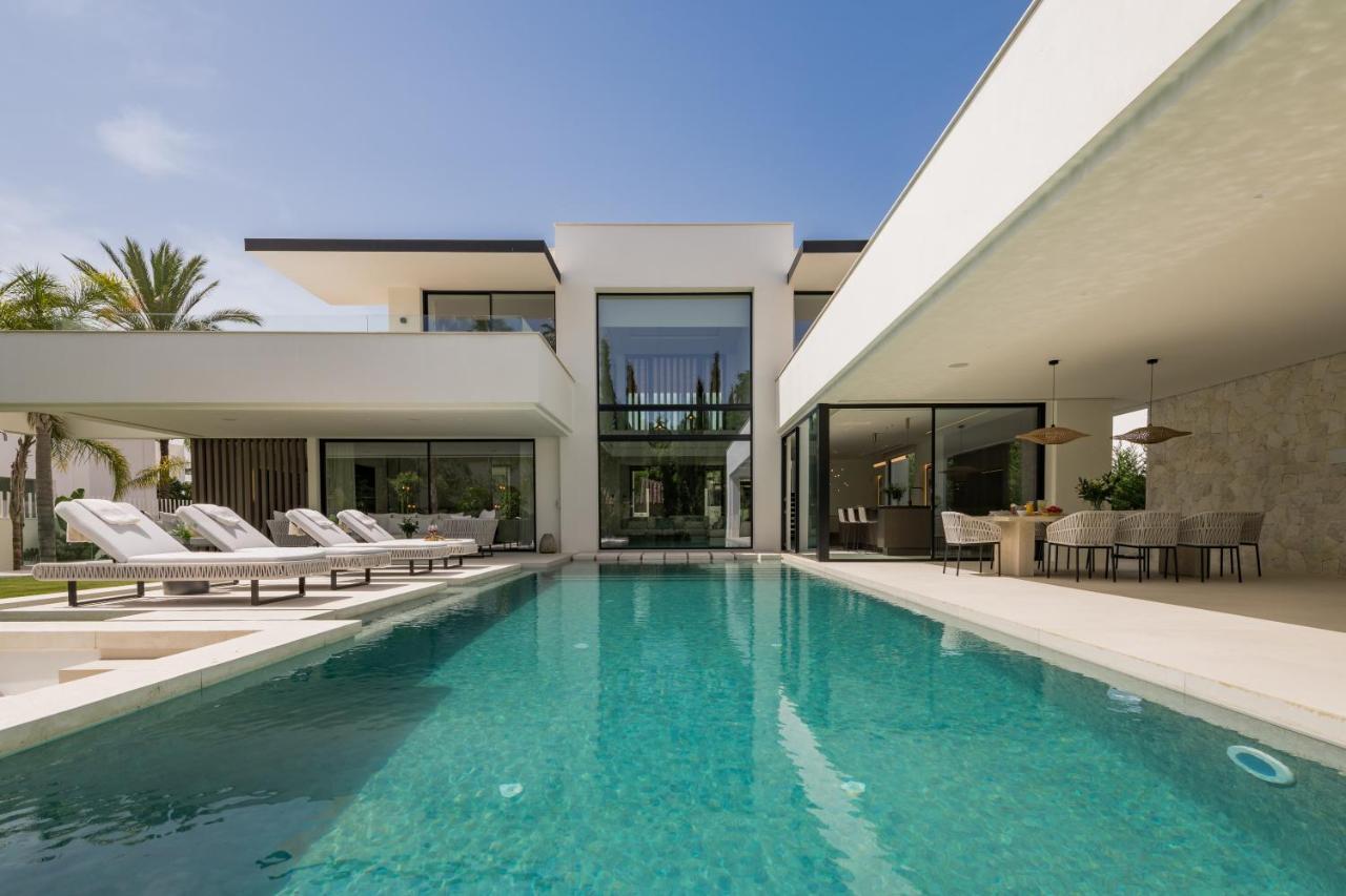 Vacation Marbella I Villa Sirius, Golf Valley, Private Heated Pool, Sauna, Billiard, Cinema, Awarded Holiday Rental Exterior photo